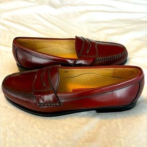 Cole Haan City Loafer Size 10 BURGUNDY
